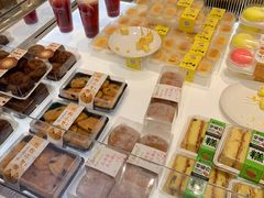 北海道戚风杯-阿可米朵动物奶油生日蛋糕(东特店)