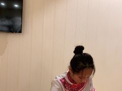 -良子足疗按摩