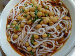 -秦云老太婆摊摊面(蓝光锦绣店)