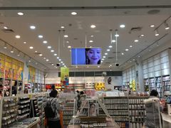 -永旺梦乐城国际商城(北清路店)