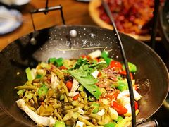 吊锅鸡杂-渝派江湖烩(回兴店)
