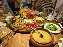 -老滇山寨•云南特色菜•地方菜•民族风情歌舞表演(金碧店)