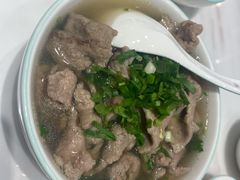 -犇逸·乐山跷脚牛肉·四川现炒(览海店)