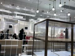 面包甜点陈列柜-奈雪的茶(华侨城创意园店)