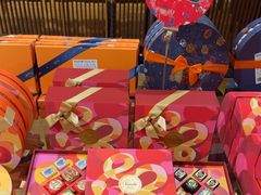 -VENCHI 闻绮(上海佛罗伦萨小镇店)