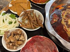 -重庆风光老灶火锅城(同德广场店)