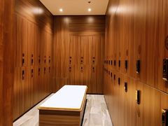 -W Fitness 威尔仕健身(北京英皇集团中心店)