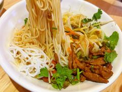 -胡仕光陵水酸粉