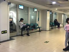 -同仁验光配镜(中心店)