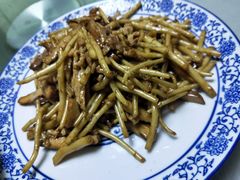 野芦蒿炒臭干-广迎居老正兴菜馆