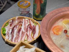 -阿婆情腊排骨火锅·野生菌季(古城旗舰店)