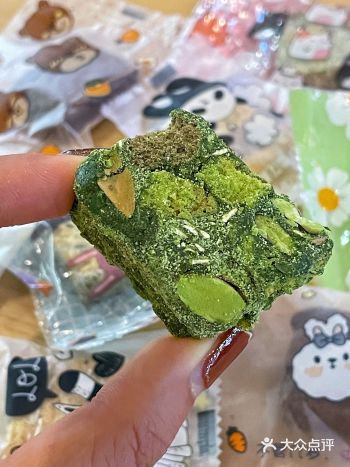 拖姐妹的福️吃到狮妹雪花酥