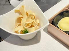 -海底捞火锅(长宁路龙之梦店)