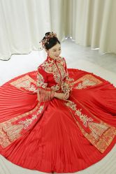 -禕·愫白婚纱商店