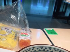 -蒙自源米线大王(东站店)