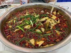 -乡土特色.冷锅鱼.牦牛肉汤锅