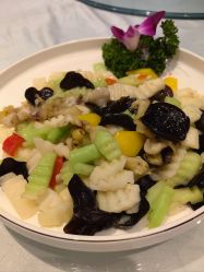 -鑫淼餐饮娱乐中心(江东街店)