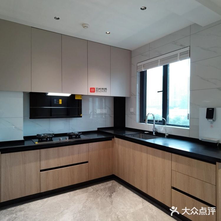 喜欢爱格的看过来！经典色号U702配色来啦～