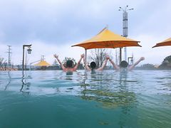 -四季贵州·山地温泉水世界