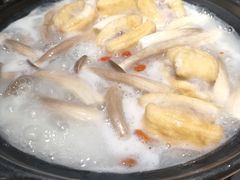 -牛牛和牛海鲜粥底火锅(长虹国际城店)