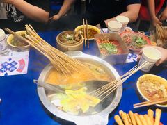 -马路边边串串香(苗栗路店)