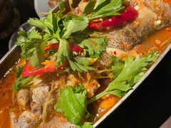 -大头虾越式风味餐厅(光明广场店)