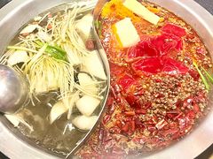 -沸炉重庆老火锅(军事博物馆店)