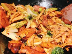 -食乐佳麻辣香锅(森林摩尔商业街区店)