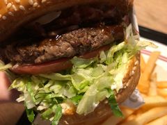 -The Habit Burger Grill 哈比特汉堡(复兴soho店)