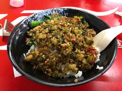 酸辣卤肉大碗饭-程记烧腊快餐店(松园南街店)