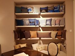 -罗奇堡家具(淮海西路店)