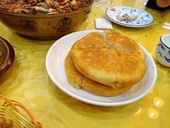 -乡土特色.冷锅鱼.牦牛肉汤锅