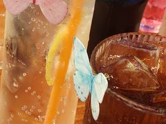 -喜鹊音乐酒馆(西街店)