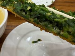 韭菜鸡蛋烀饼-南磨房食府(燕莎奥特莱斯购物中心店)