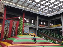 -蒙特利亲子乐园