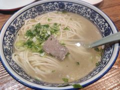 -东大桥小国抻面烧烤(长通路店)