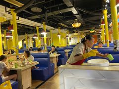 大堂-爱客得牛排海鲜烤肉·火锅自助(春熙路黑金好店)