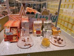 -LOVEGIFT爱礼(八佰伴店)