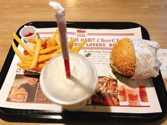 -The Habit Burger Grill 哈比特汉堡(复兴soho店)