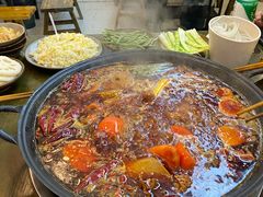 -黄潇洒老火锅(九眼桥宏济巷店)