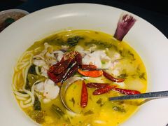 招牌酸菜鱼-赠李白·如诗的川味(余杭万达广场店)