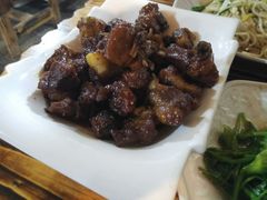 -小锅巴纳西餐厅