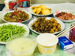 -蓝精灵饺子店
