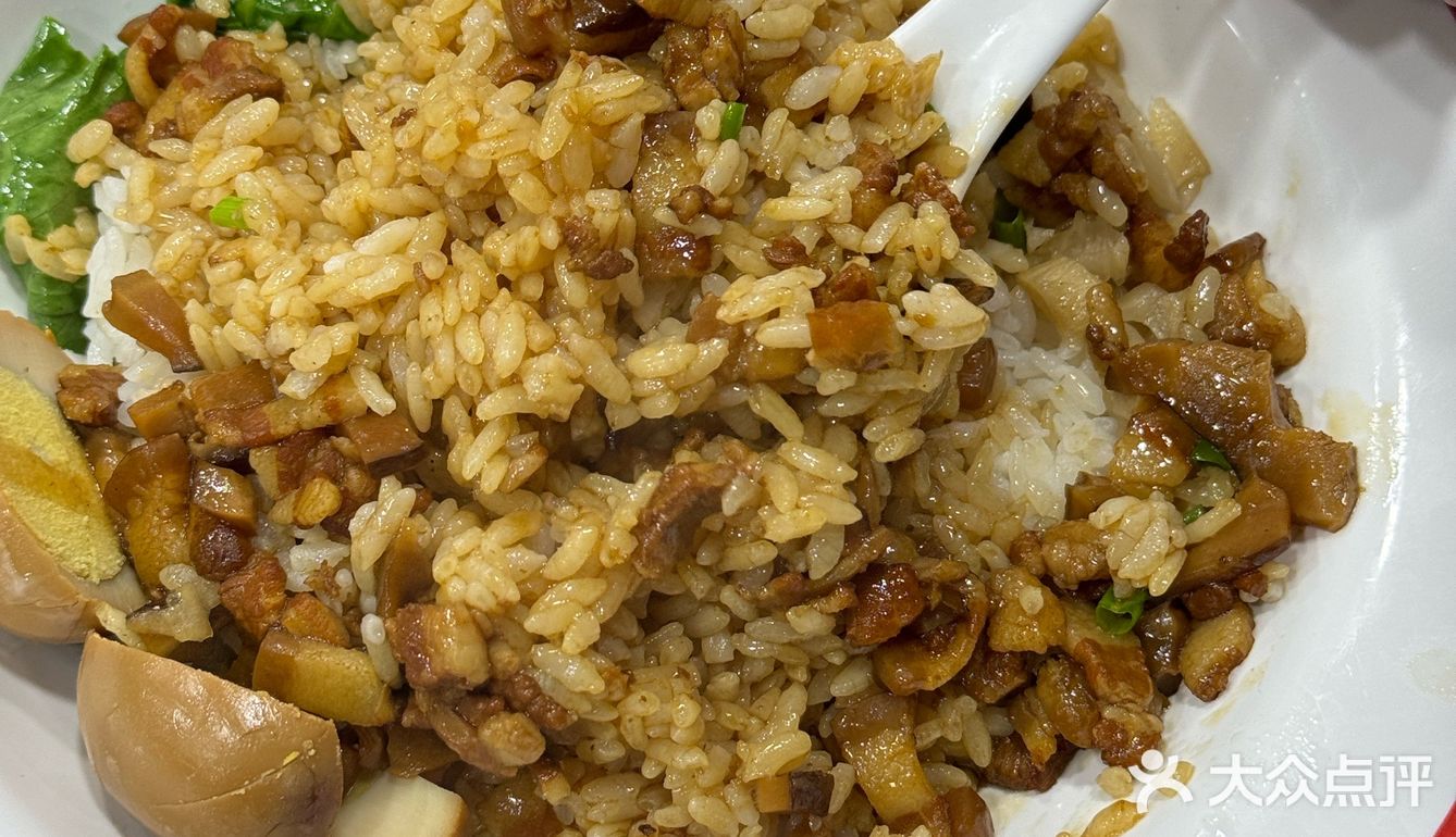 在厦门曾厝垵!好吃到不想说话!!!