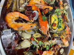 -老东镇啤酒屋海鲜加工·蒸汽海鲜·海鲜烧烤(台东店)