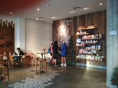 -星巴克臻选(深圳海上世界店)