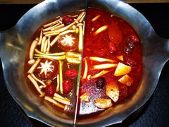 双拼鸳鸯锅-湊湊火锅·茶憩(上海合生汇店)