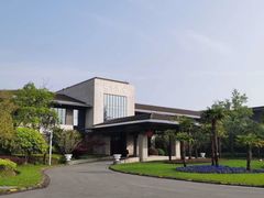 -上海怡沁园度假酒店