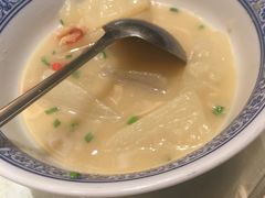 -山明水秀大饭店