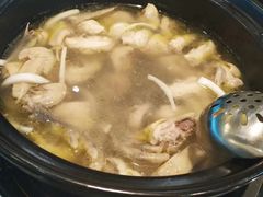 -东椰·海南椰子鸡火锅(朝阳门店)